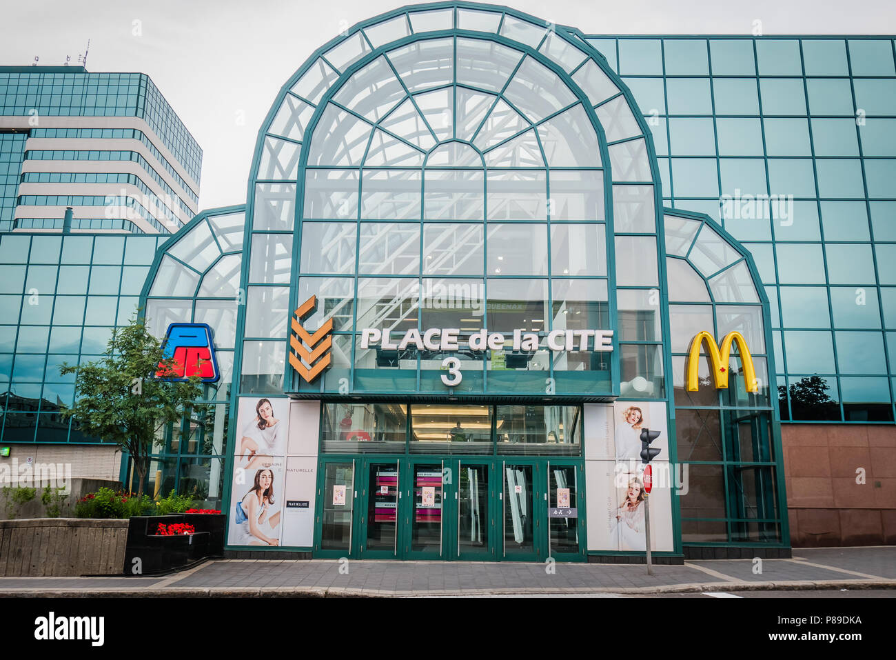 Place de la Cité shopping mall quebec city Stock Photo Alamy