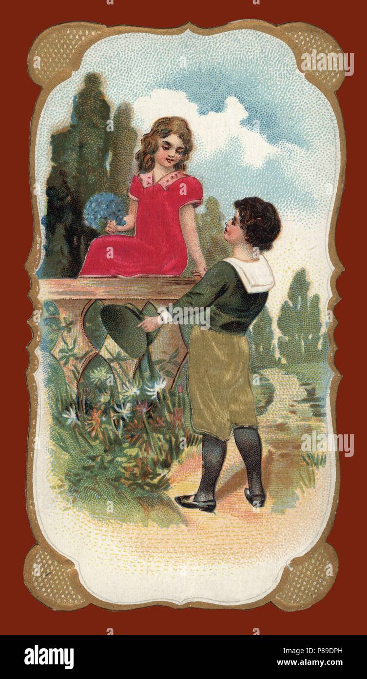 Cromo modernista bordado en tela. Una pareja de jóvenes conversando en un jardín. Publicidad de Chocolat Poulain. Año 1895. Stock Photo