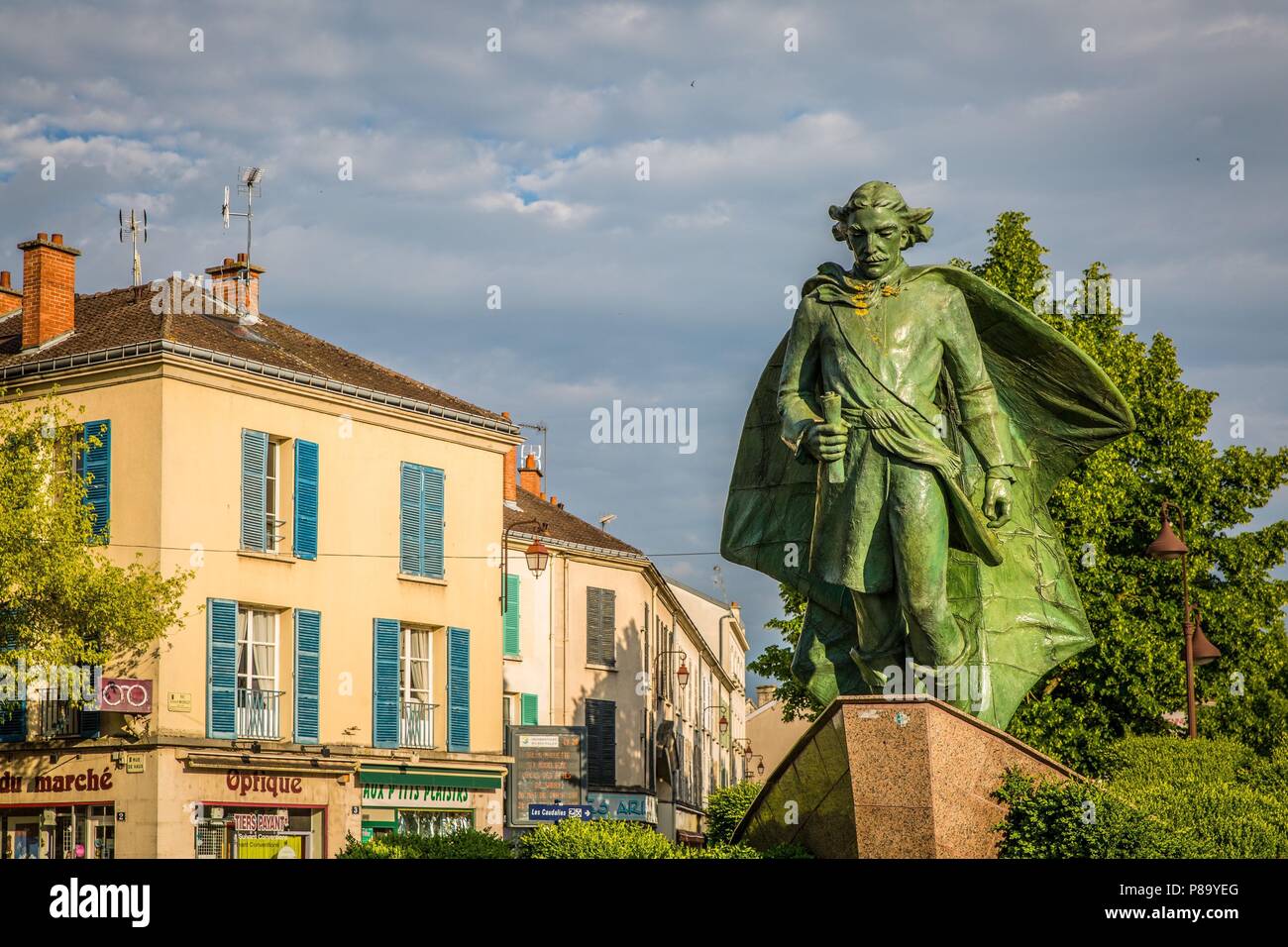 Statue of jean talon hi-res stock photography and images - Alamy