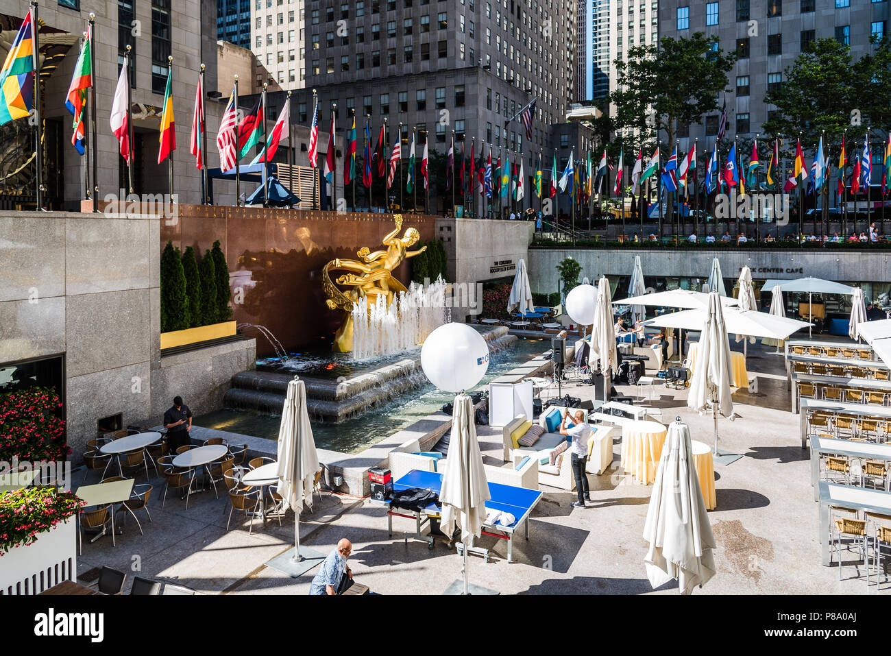 20 rockefeller center hi-res stock photography and images - Alamy
