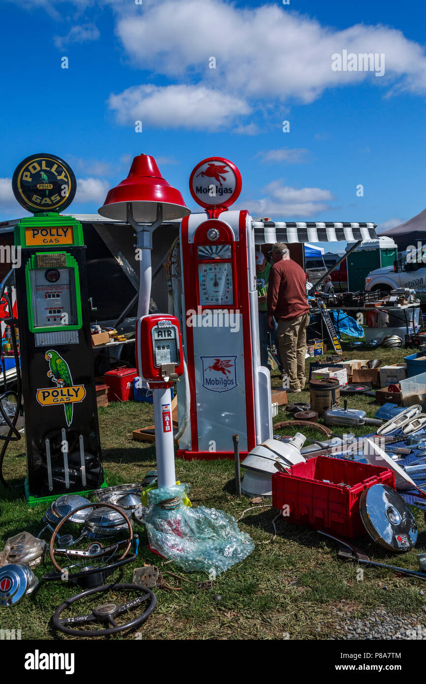 Spring carlisle car show hires stock photography and images Alamy