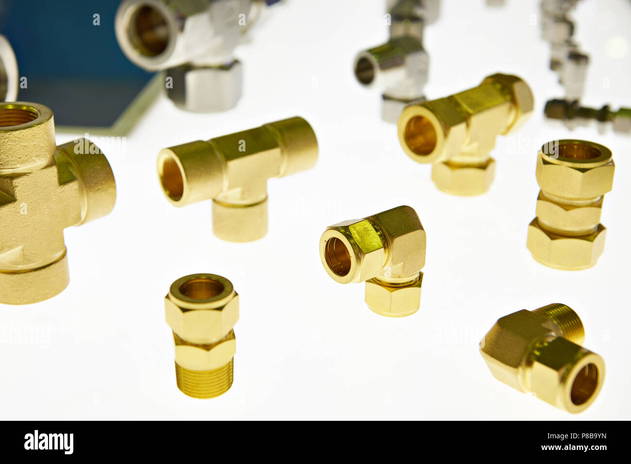 Gas fittings hires stock photography and images Alamy