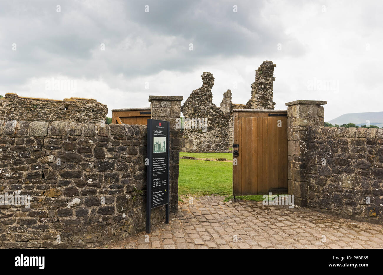 Clitheroe and lancashire hires stock photography and images Alamy