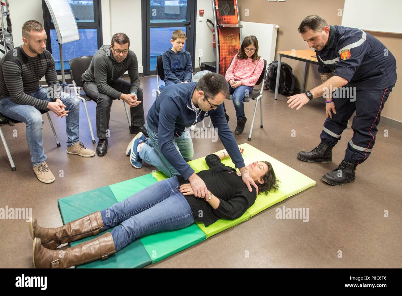 INTRODUCTION TO FIRST AID Stock Photo Alamy