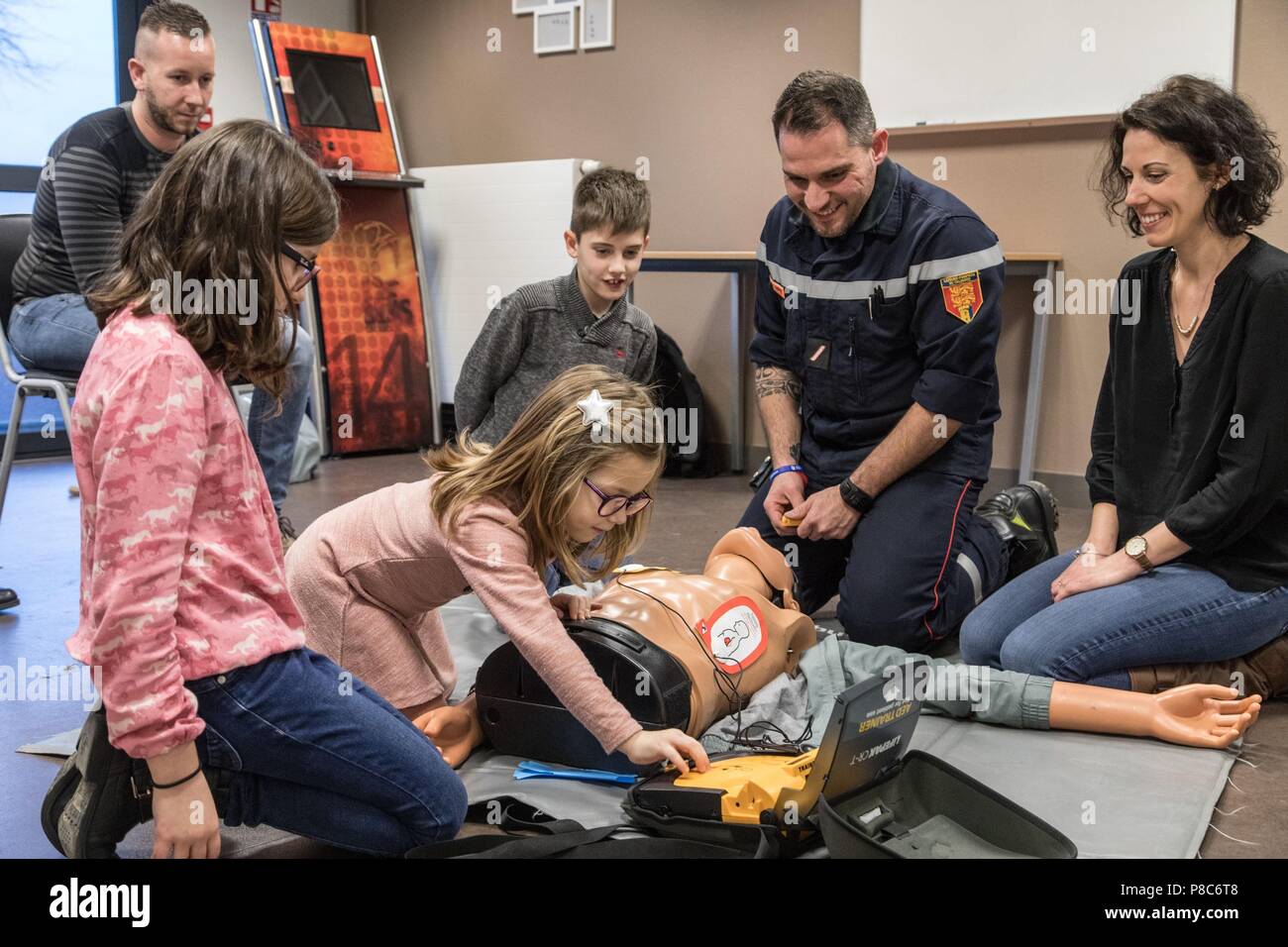 INTRODUCTION TO FIRST AID Stock Photo Alamy