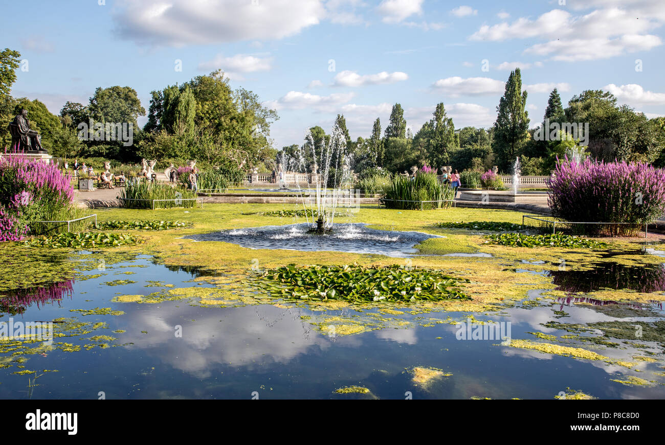 The Italian Water Gardens Hyde Park London UK Stock Photo Alamy