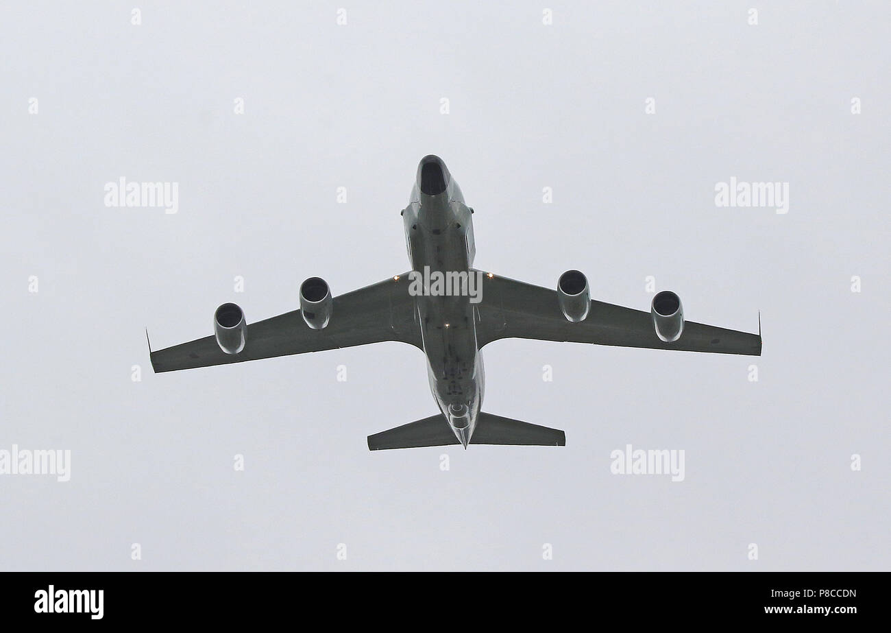 Raf rivet joint rc 135w hires stock photography and images Alamy