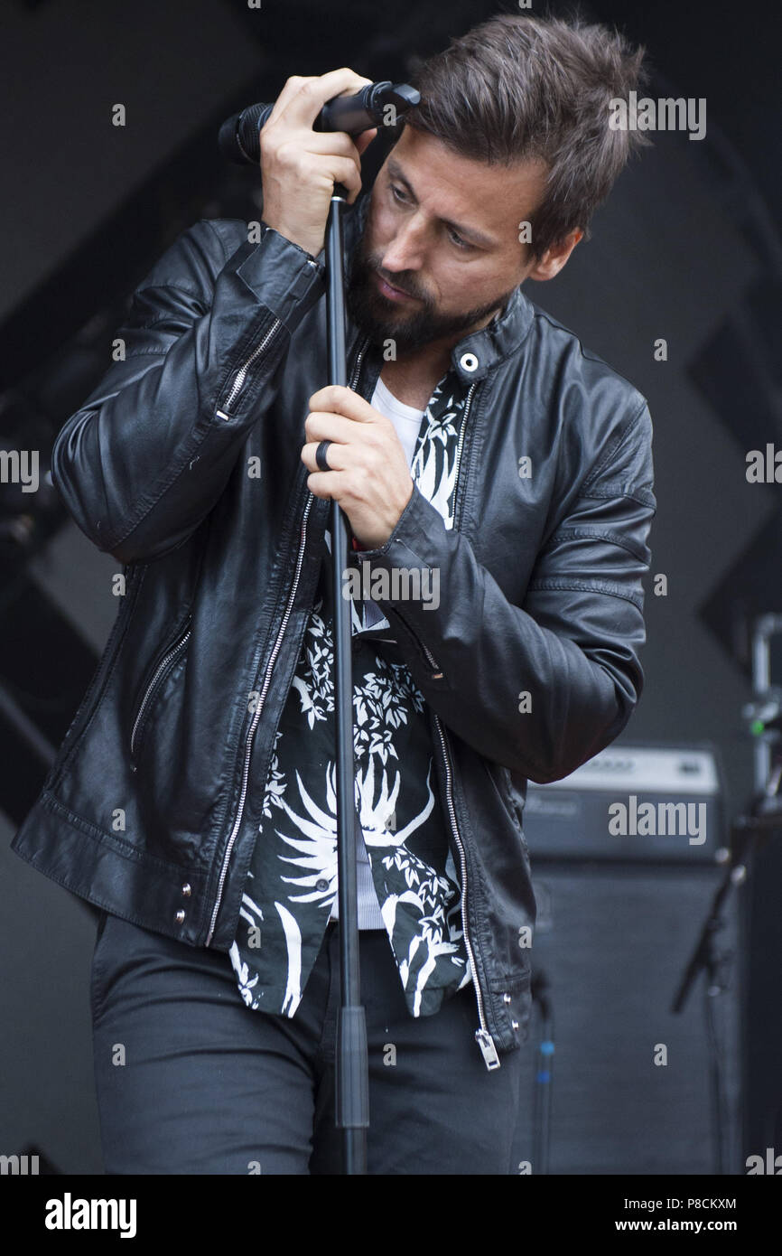 Raine maida hi-res stock photography and images - Alamy