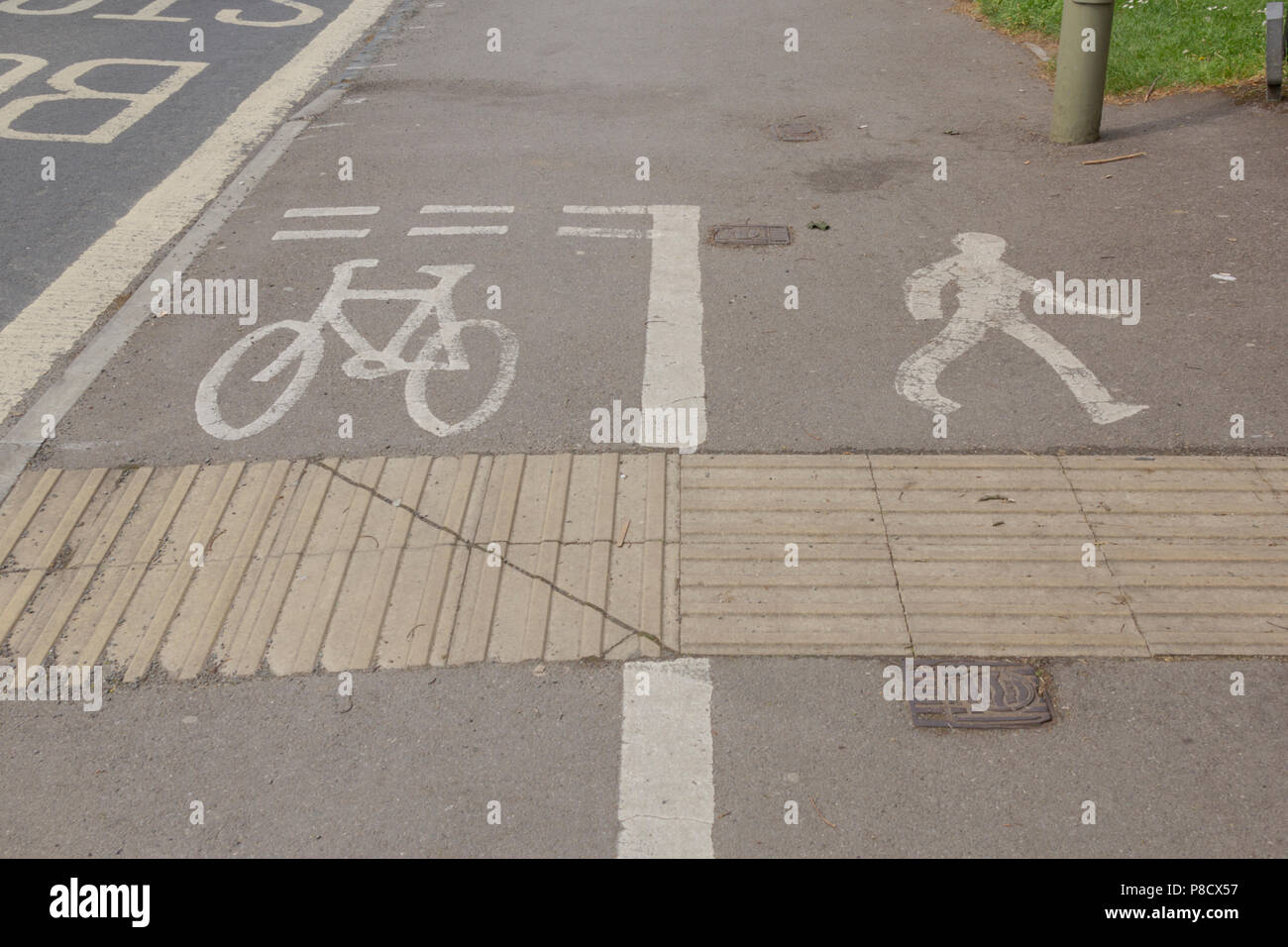 Highway Code Signs High Resolution Stock Photography and Images - Alamy