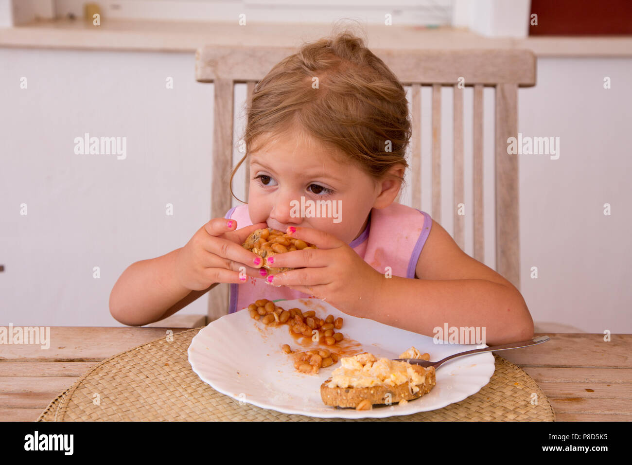 Baked beans heinz girl hi-res stock photography and images - Alamy