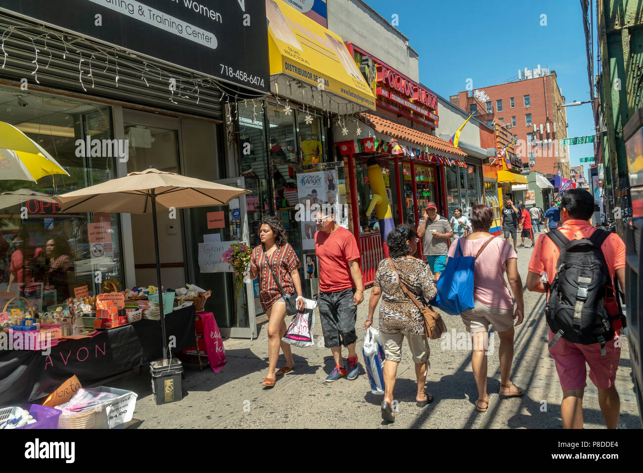 Roosevelt avenue queens hires stock photography and images Alamy