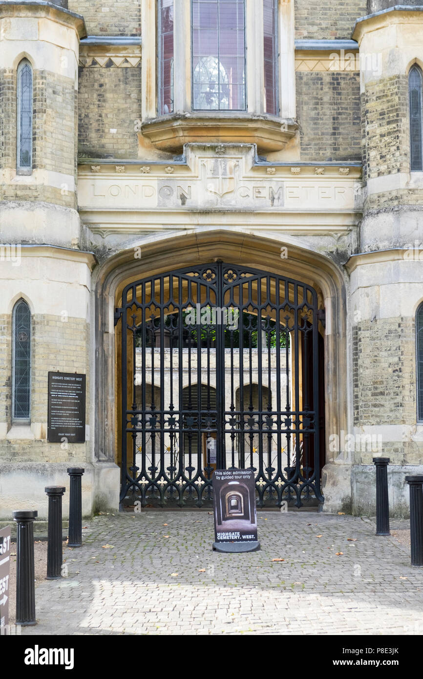 Highgate Cemetery, London Stock Photo Alamy