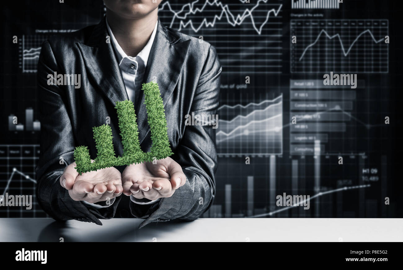 Businessman presenting growing graph Stock Photo - Alamy
