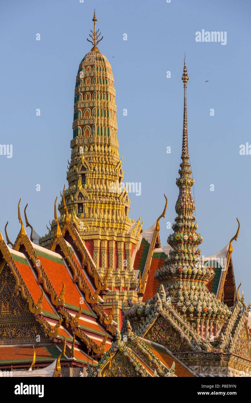 WAT PHRA KAEO, ROYAL PALACE, BANGKOK, THAILAND, ASIA Stock Photo - Alamy
