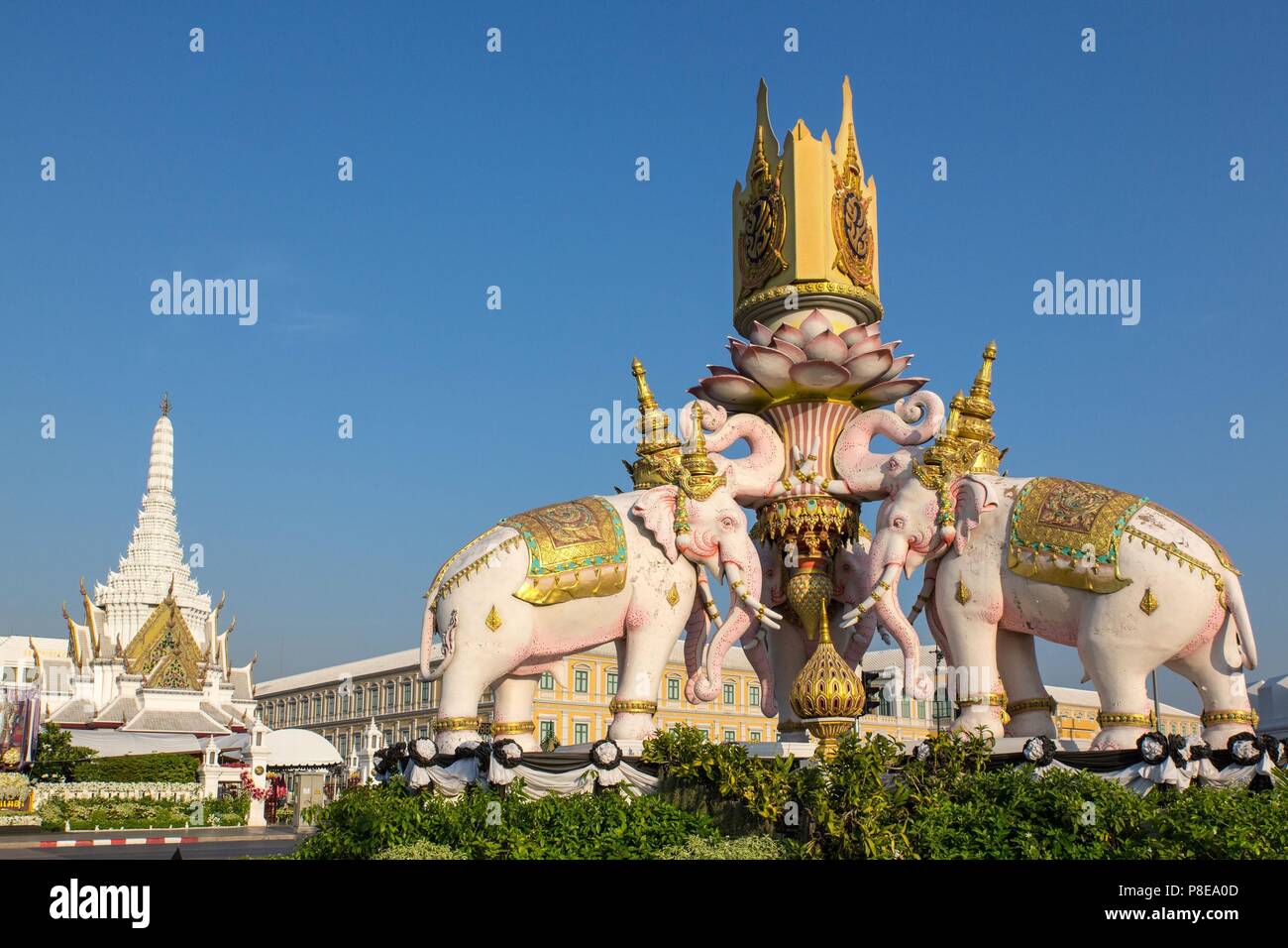 PINK ELEPHANTS, STATUES WITH RELIGIOUS SYMBOLISM, BUDDHIST, NEXT TO THE