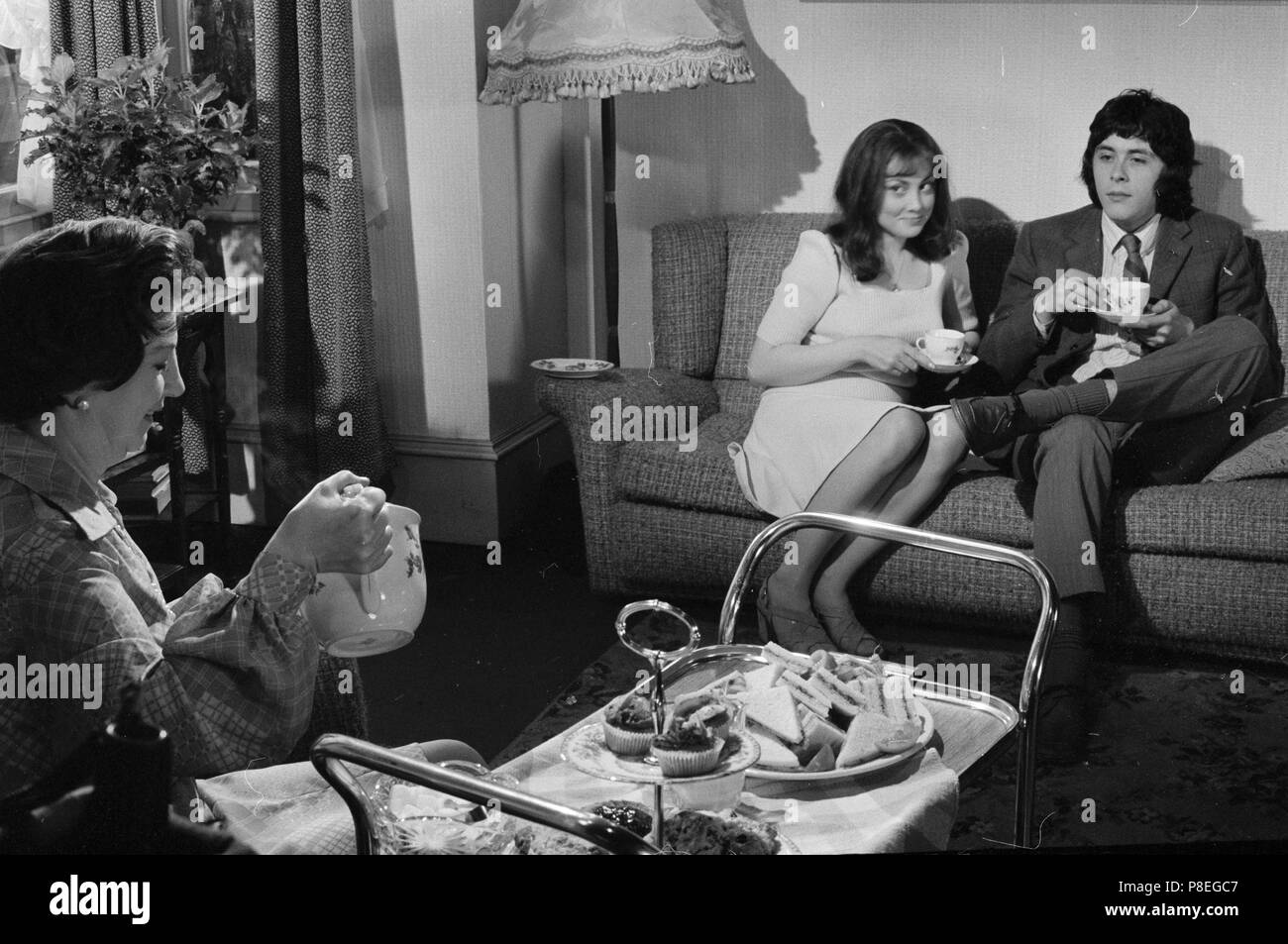 The Lovers (1973) Paula Wilcox, Richard Beckinsale, Joan Scott, Date