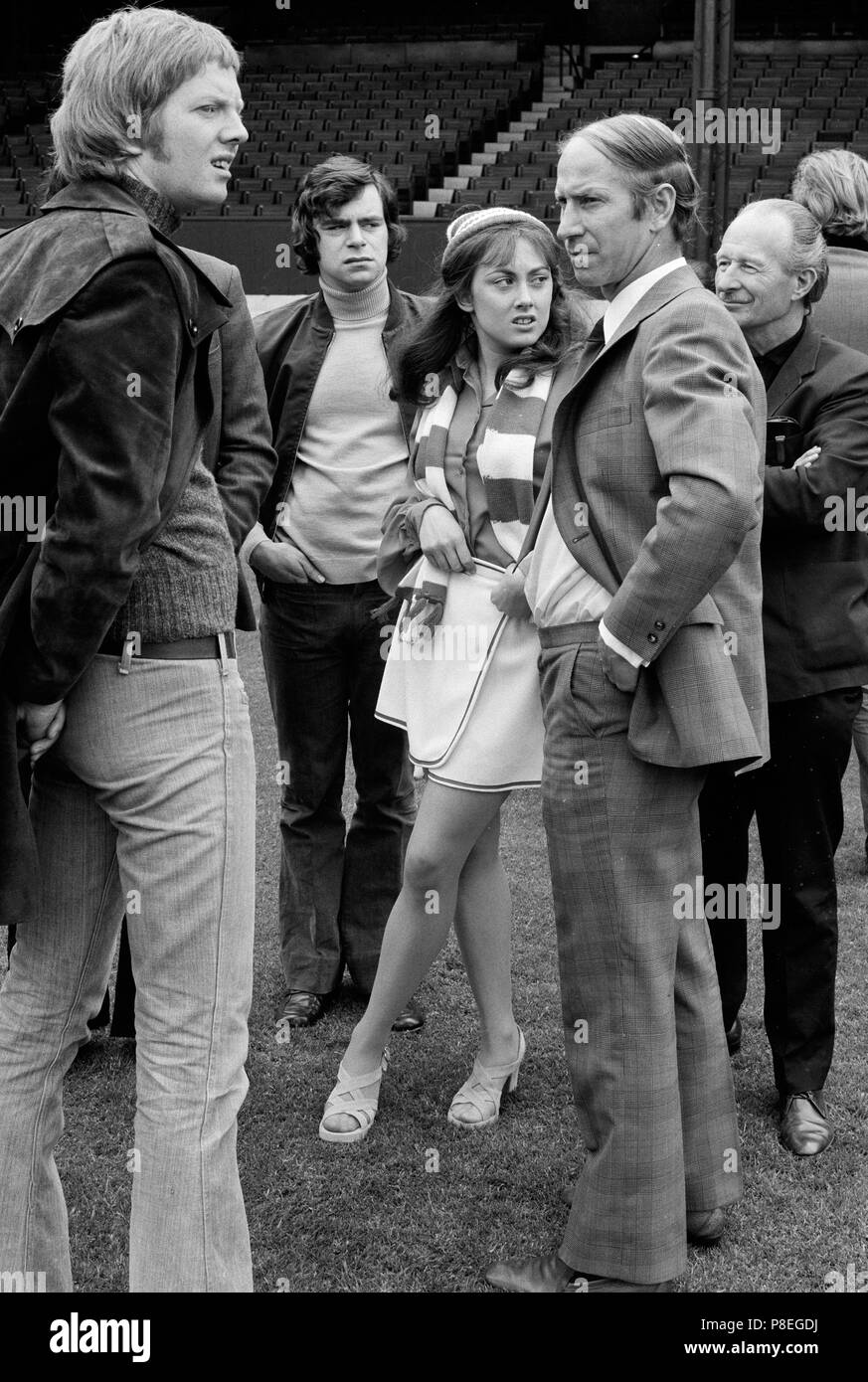 The Lovers (1973) Paula Wilcox, Anthony Naylor, Bobby Charlton,     Date: 1973 Stock Photo
