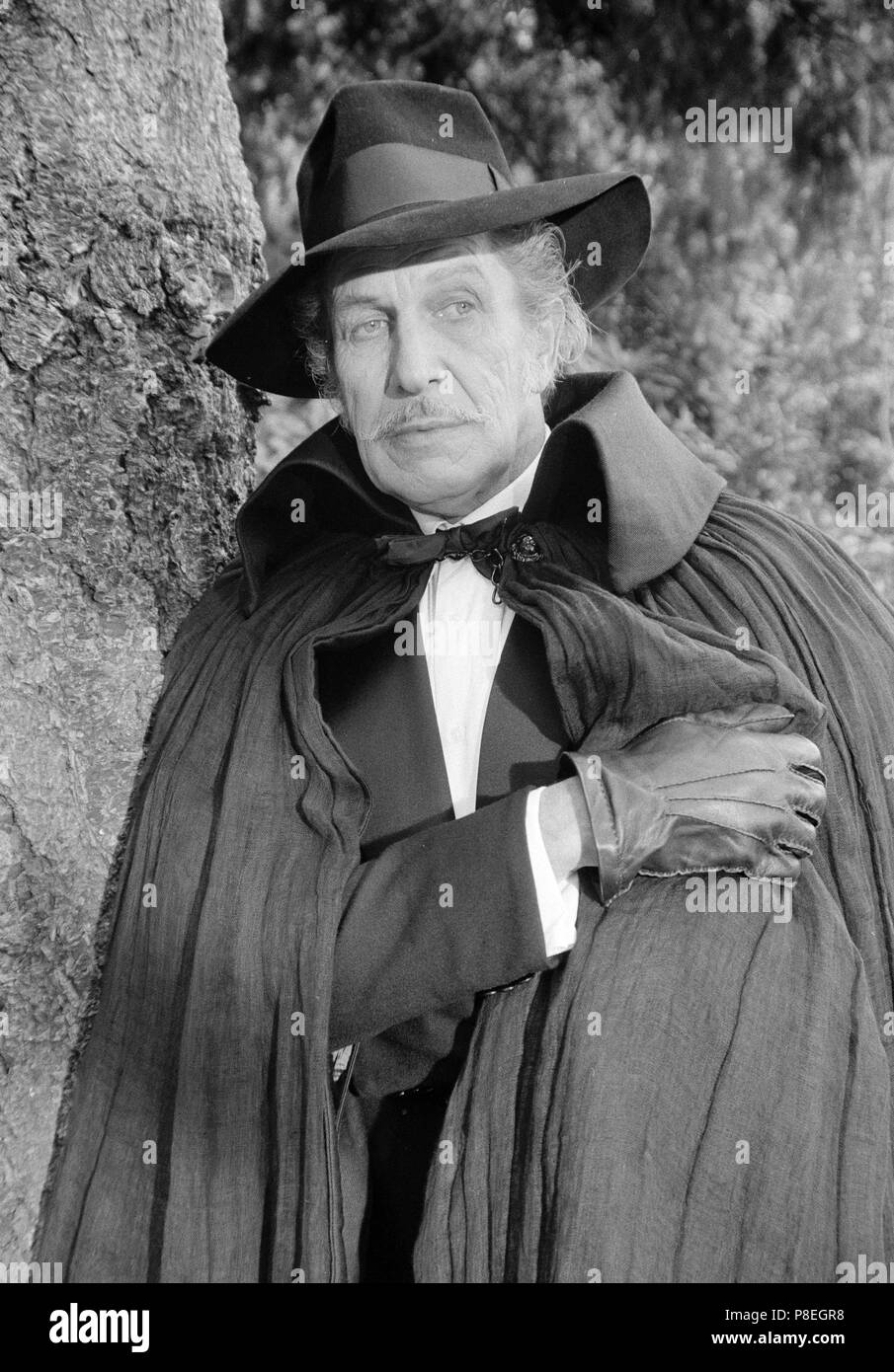 Madhouse (1974) Vincent Price, Date: 1974 Stock Photo - Alamy