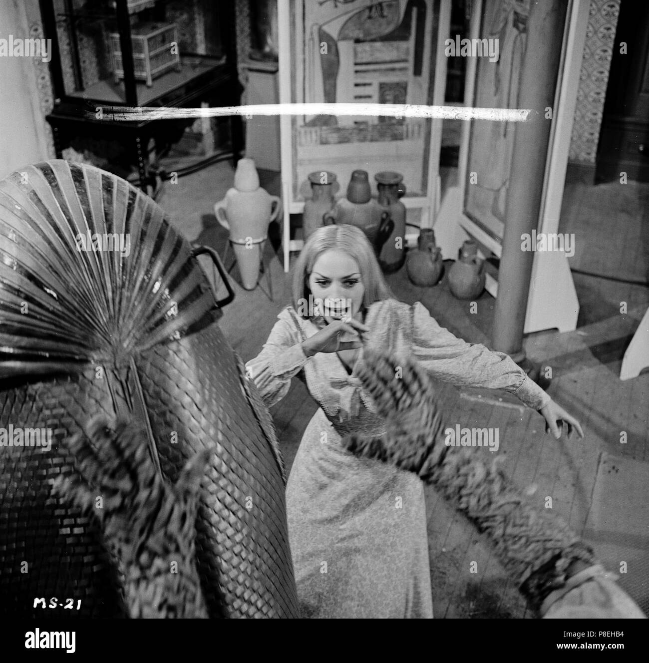 The Mummy's Shroud (1967) Maggie Kimberly,     Date: 1967 Stock Photo