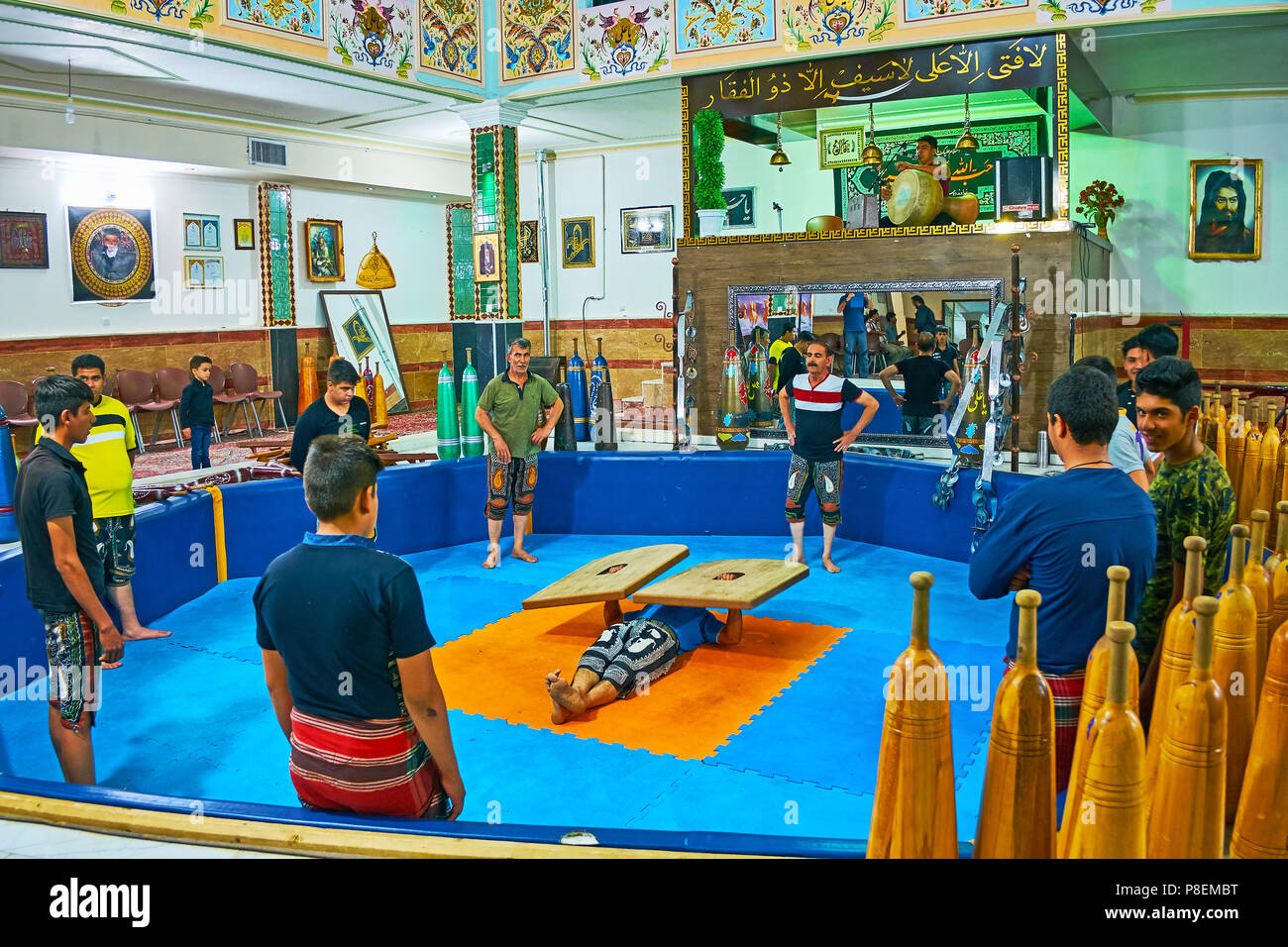 KERMAN, IRAN OCTOBER 15, 2017 The trainer in Zurkhaneh (House of
