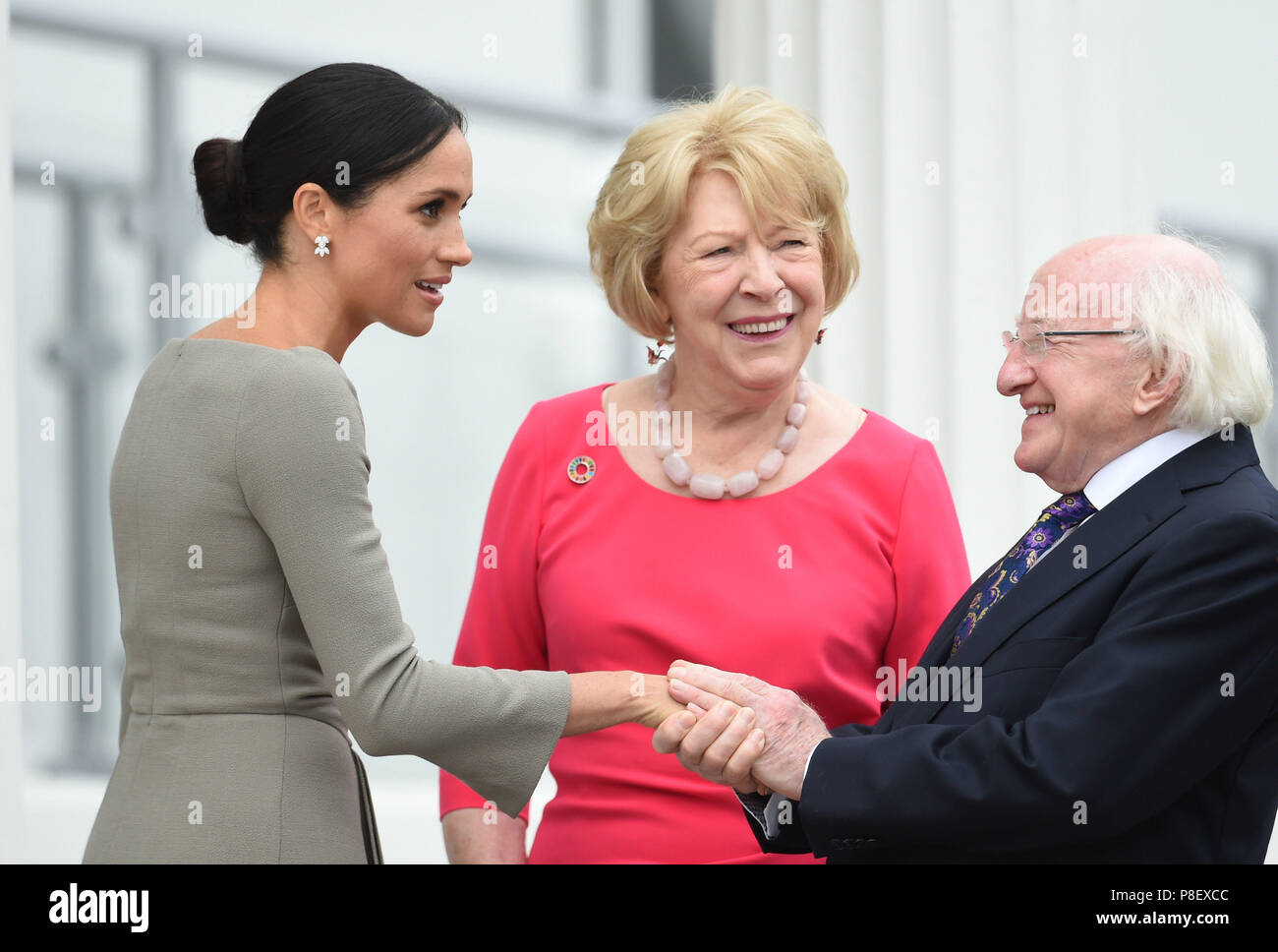 She Arrived Aras Hi res Stock Photography And Images Alamy