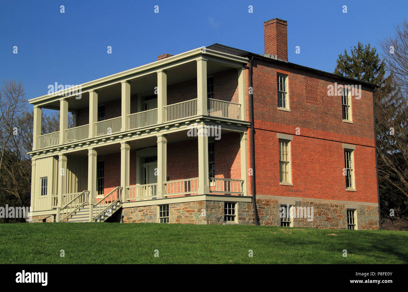 The Lockwood House, built in 1848, served numerous purposes during the American Civil War and later became a school for former slaves in Harpers Ferry Stock Photo