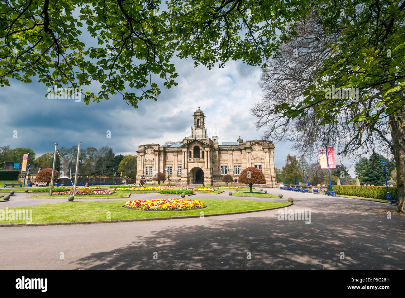 cartwright hall situated in lister park along manningham lane in the heaton area of bradford Stock Photo
