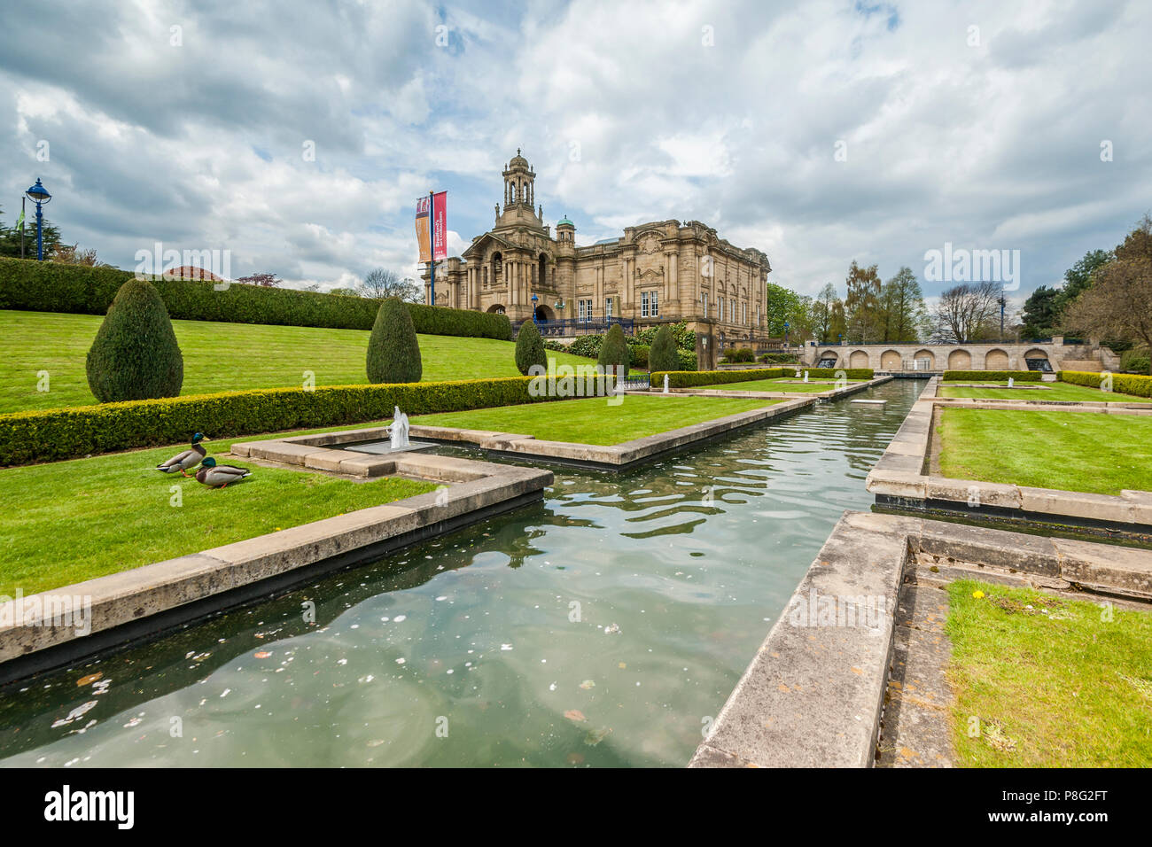 cartwright hall situated in lister park along manningham lane in the heaton area of bradford Stock Photo