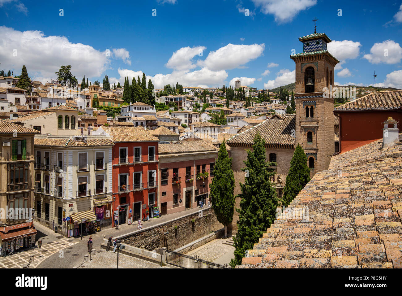 Plaza Nueva. Church of Santa Ana, Albaicín and Darro river. Granada City. Andalusia, Southern Spain Europe Stock Photo