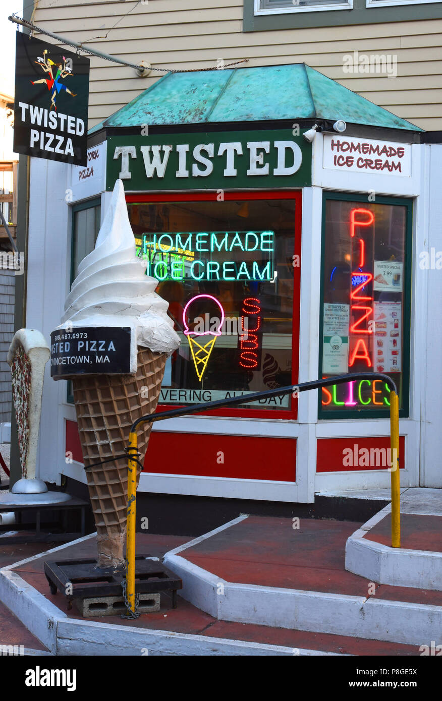 A pizza and icecream shop in Provincetown, Massachusetts on Cape Cod
