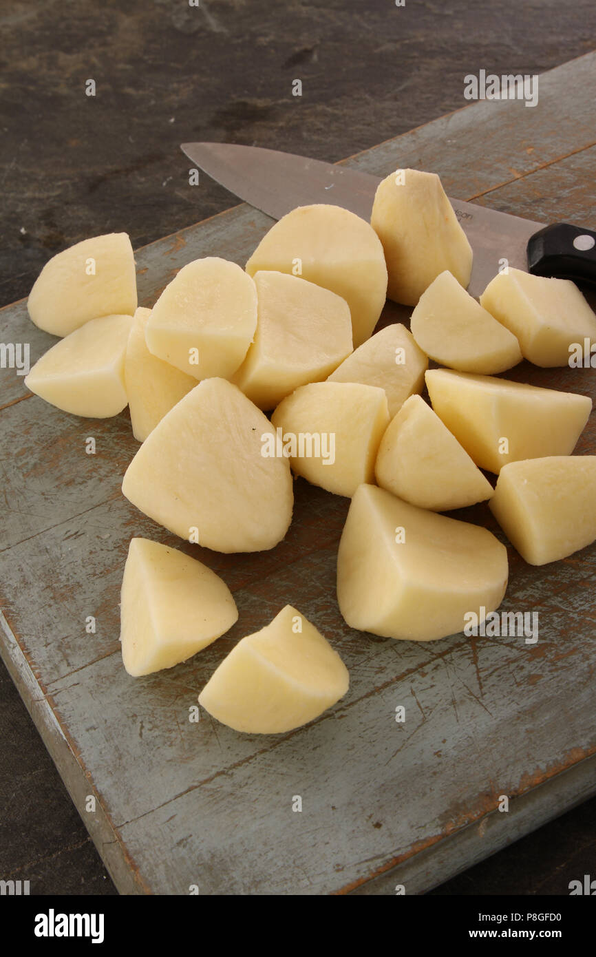 washed peeled and cut potatoes Stock Photo Alamy