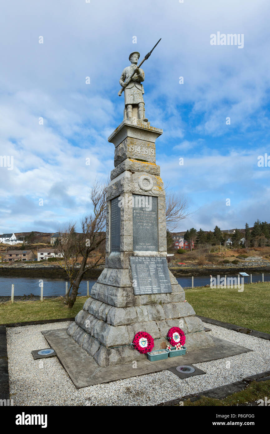 The war memorial in Lochinver, Sutherland, Scotland, UK Stock Photo