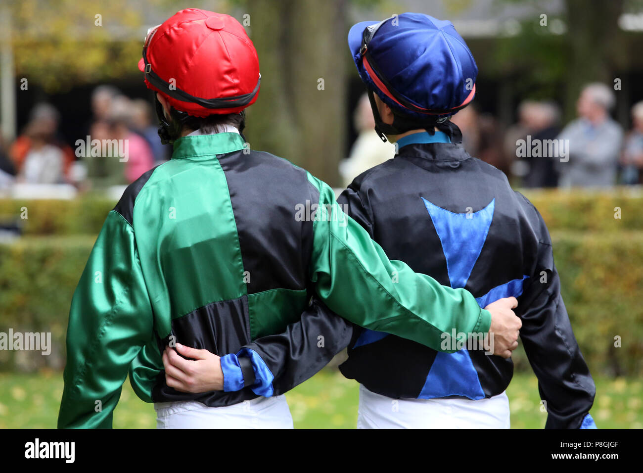 Hoppegarten, Germany, friendship among jockeys Stock Photo