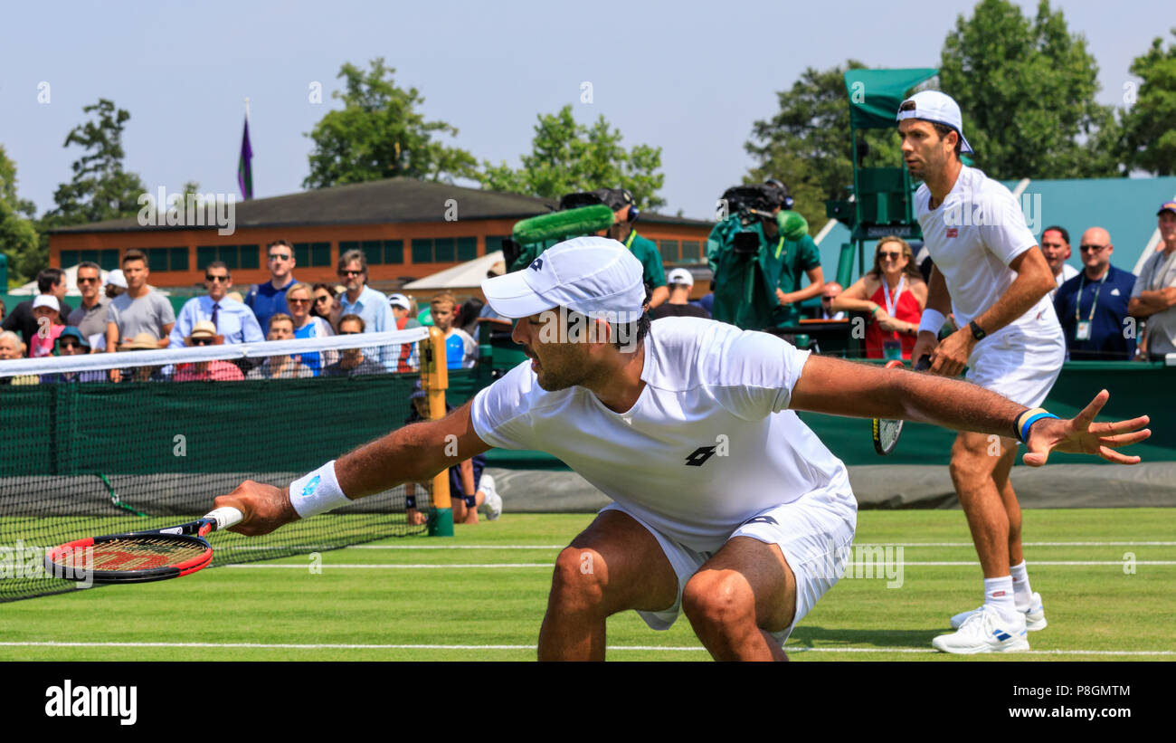 Pakistani player hi-res stock photography and images - Alamy