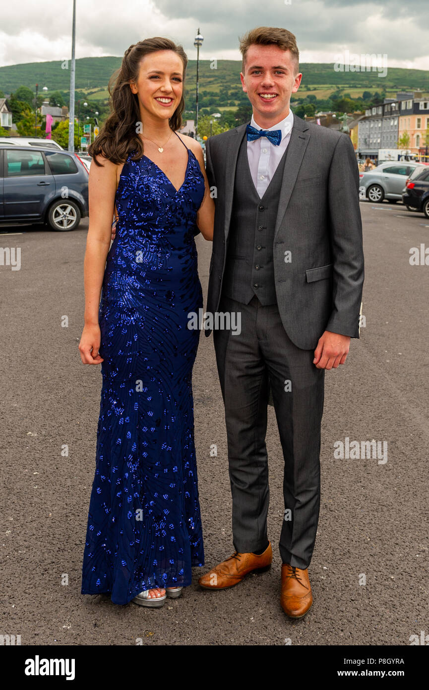 Bantry, Ireland. 11th July, 2018. Coláiste Pobail Bheanntraí students Cáit Minihane, Bantry and Andrew Collins, Drinagh, are pictured before travelling to the Rochestown Park Hotel in Cork city for their Debs ball. Credit: Andy Gibson/Alamy Live News. Stock Photo
