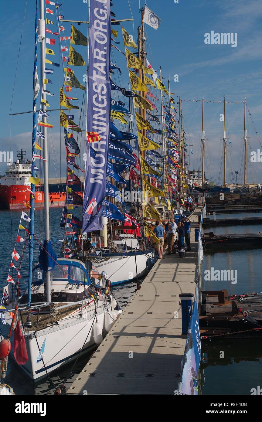 Wear dock tall ships hi-res stock photography and images - Alamy