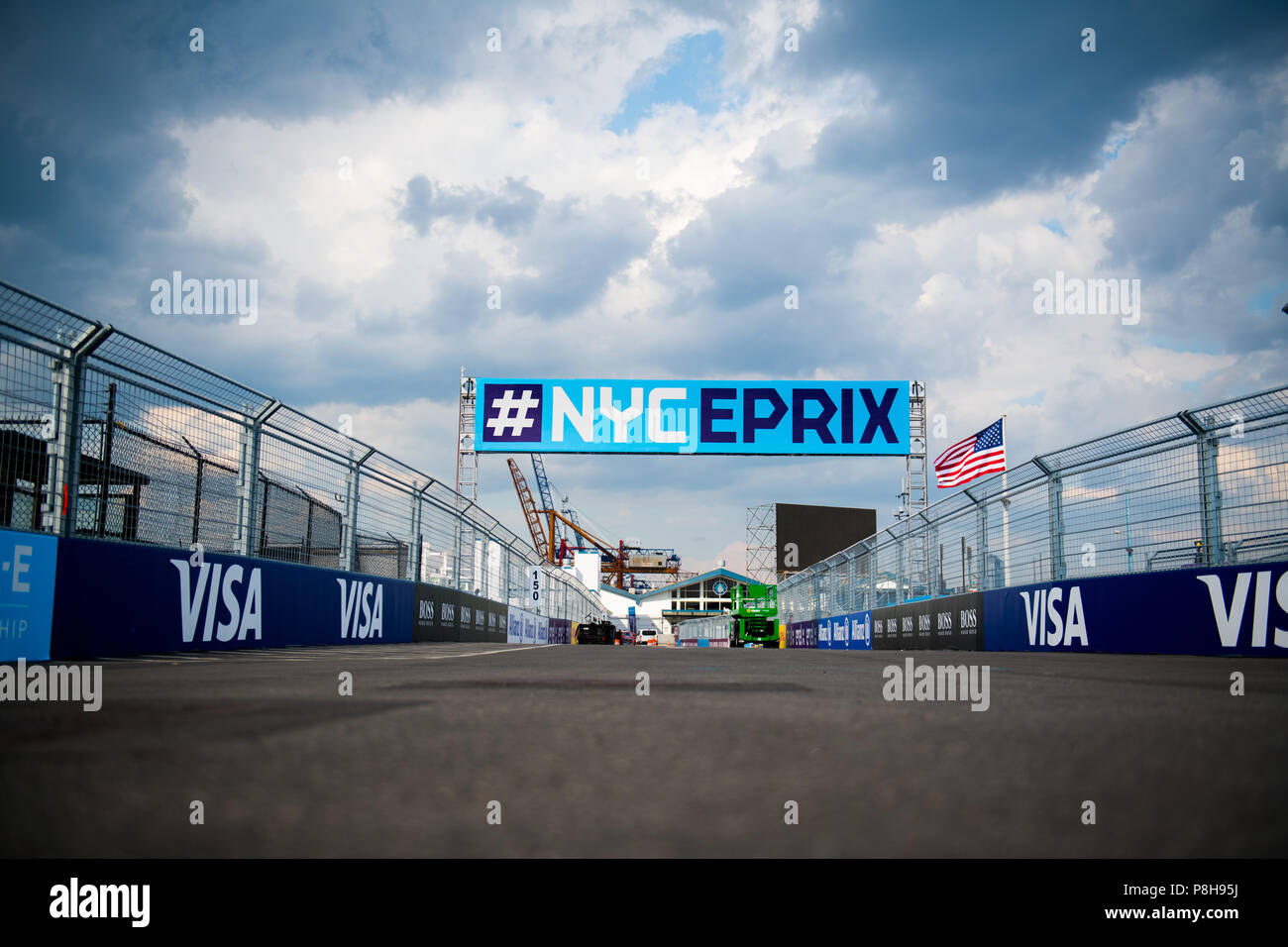 New York, USA. 11th July, 2018. Preparations underway ahead of the 2018 NYC E-Prix. Credit: Lou Johnson / Spacesuit Media. Credit: Spacesuit Media/Alamy Live News Stock Photo