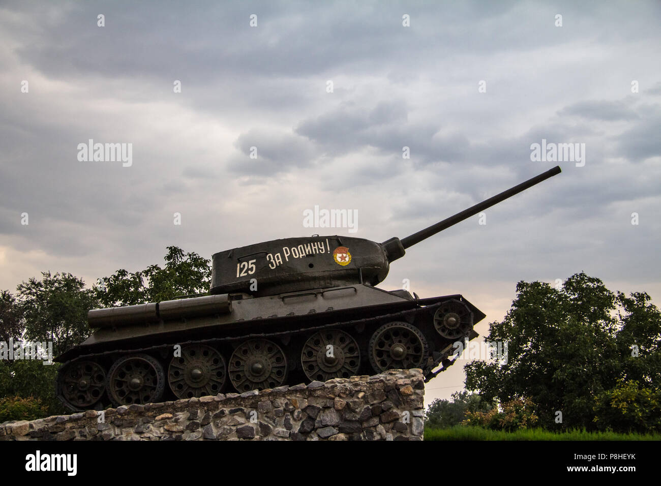 Tank Monument erected to commemorate the 1992 Transnitria civil war in Tiraspol, capital city of the breakaway republic, with an inscription in cyrill Stock Photo