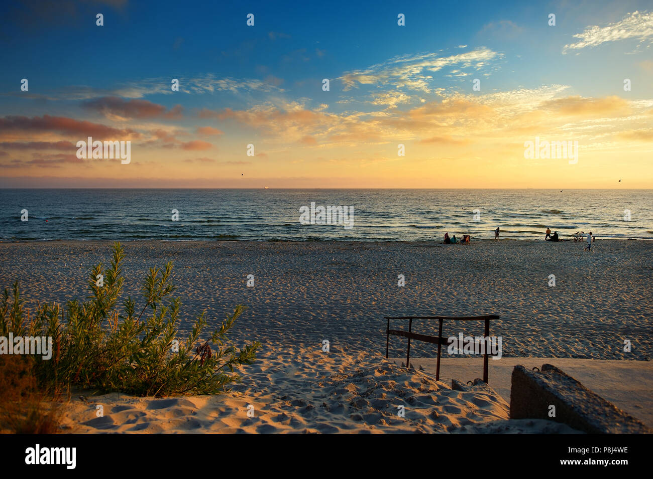 Dream sandy bounty beach hi-res stock photography and images - Alamy