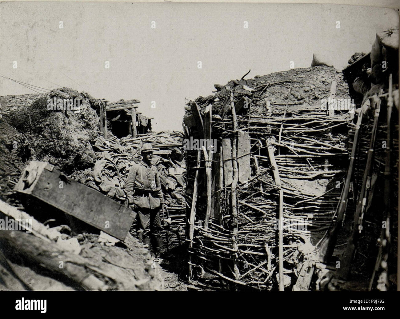 538 Stellung auf der Worobijowka - Höhe nach der Wiedereroberung durch das deutsche Reserve Jäger Bataillon 15 (BildID 15542359) Stock Photo
