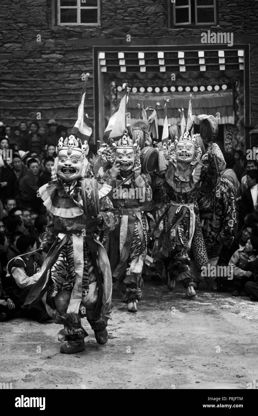 Cham dance mask Black and White Stock Photos & Images Alamy
