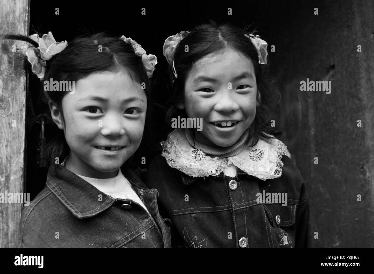 Zha Xi Lang Jia Rimpoche's nieces, Katok Dorjeden Monastery - Kham, (eastern, Tibet), Sichuan Province, China Stock Photo