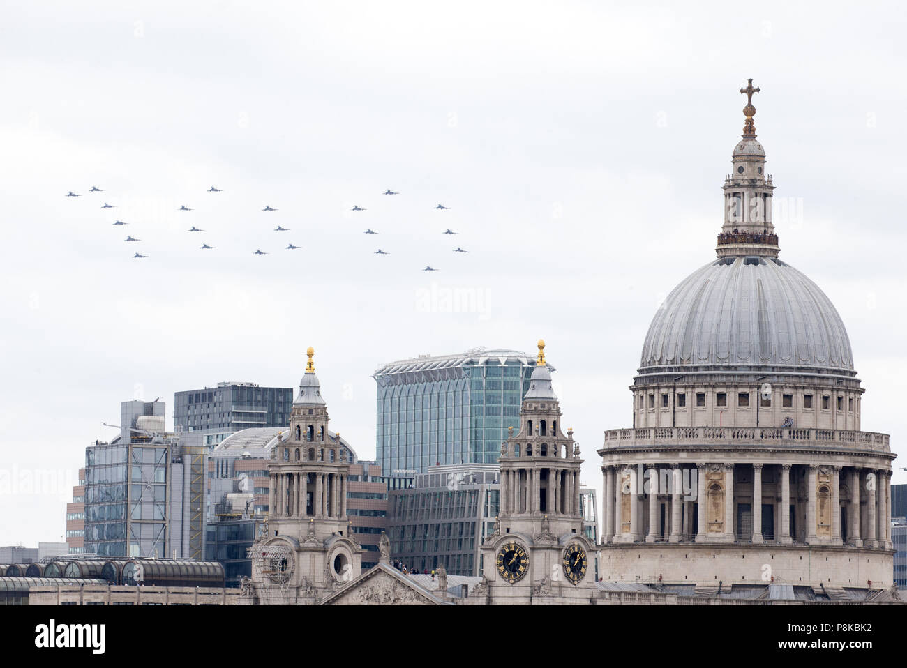 22 Typhoon Jets spell 100 as they fly past St Paul's Cathedral in London to commemorate 100 years and 100 Days since the first World War ended Stock Photo