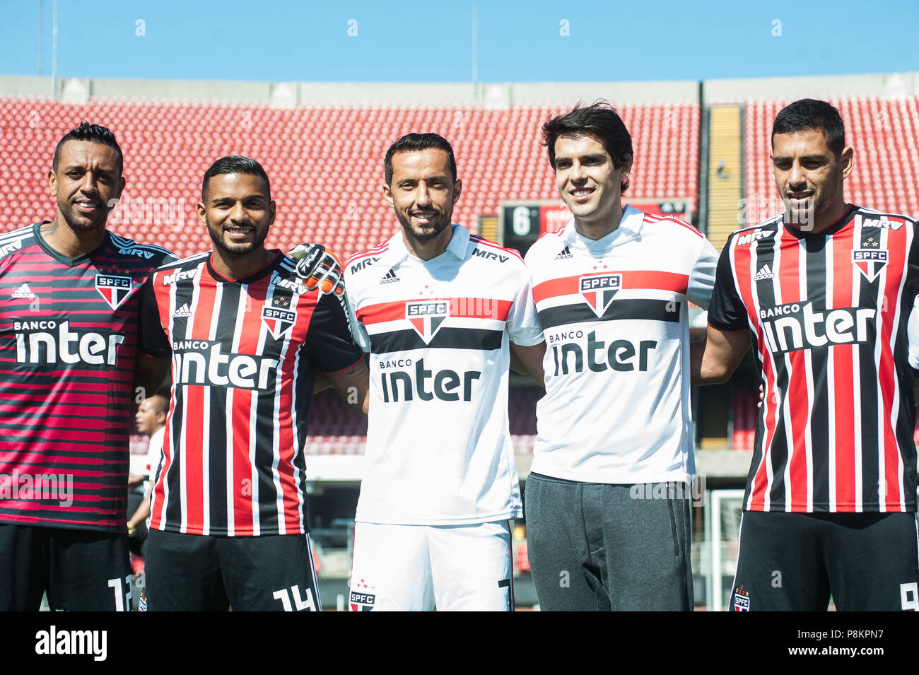SÃO PAULO, SP - 12.07.2018: TREINO DO SPFC - Sidão, Reinaldo, Nene, Kaka  and Diego Souza of the SPFC during the presentation of the new Adidas  uniform, held at the Morumbi Stadium