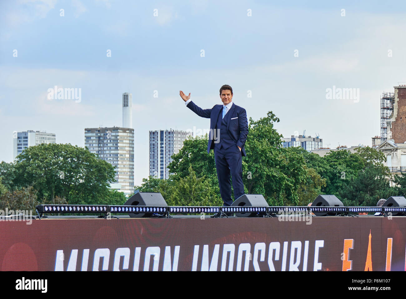 Paris, France. 12 July 2018. Tom Cruise at the Mission: Impossible - Fallout World Premier red carpet. Credit: Calvin Tan/Alamy Live News Stock Photo