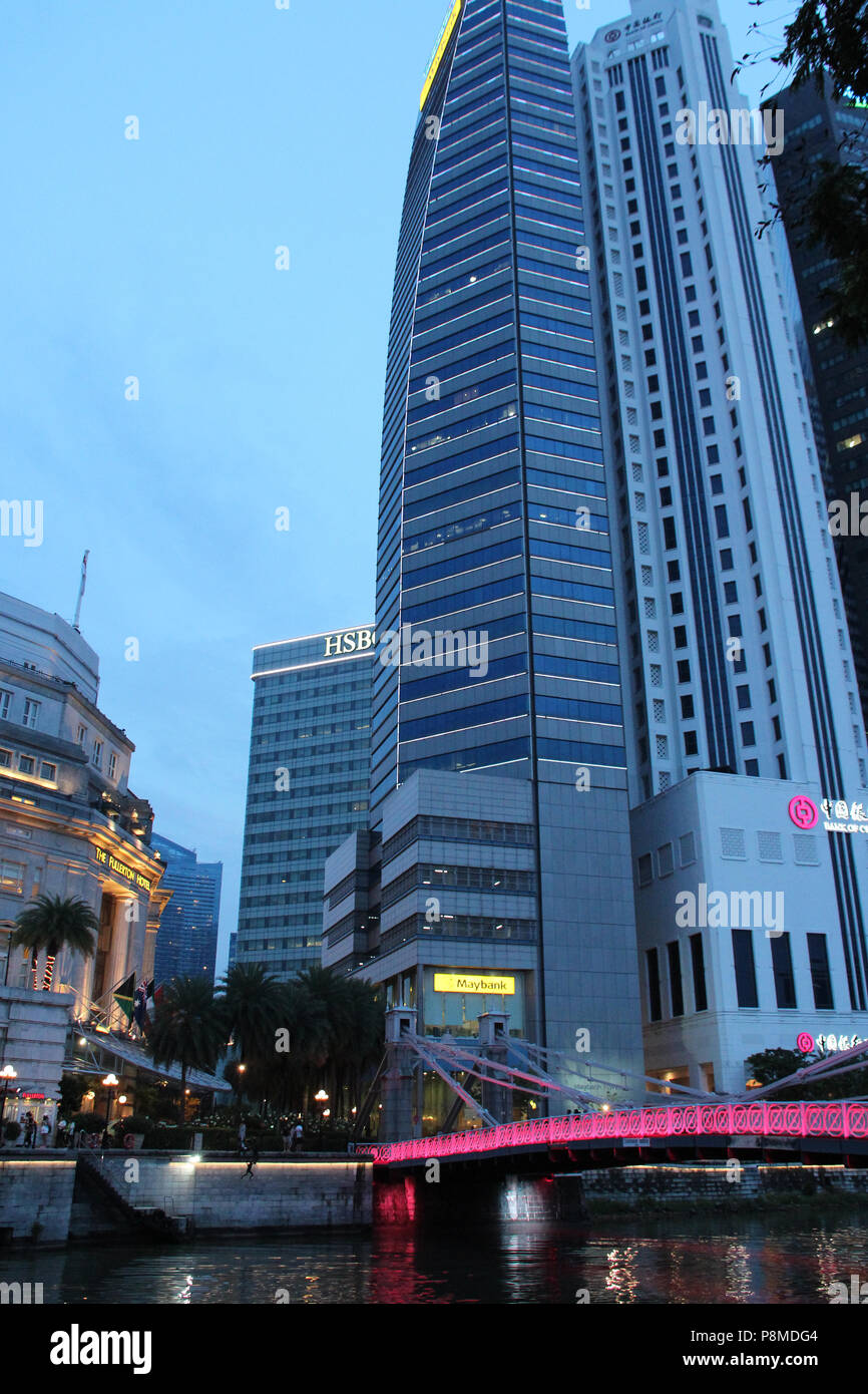 The Boat Quay in Singapore Stock Photo Alamy