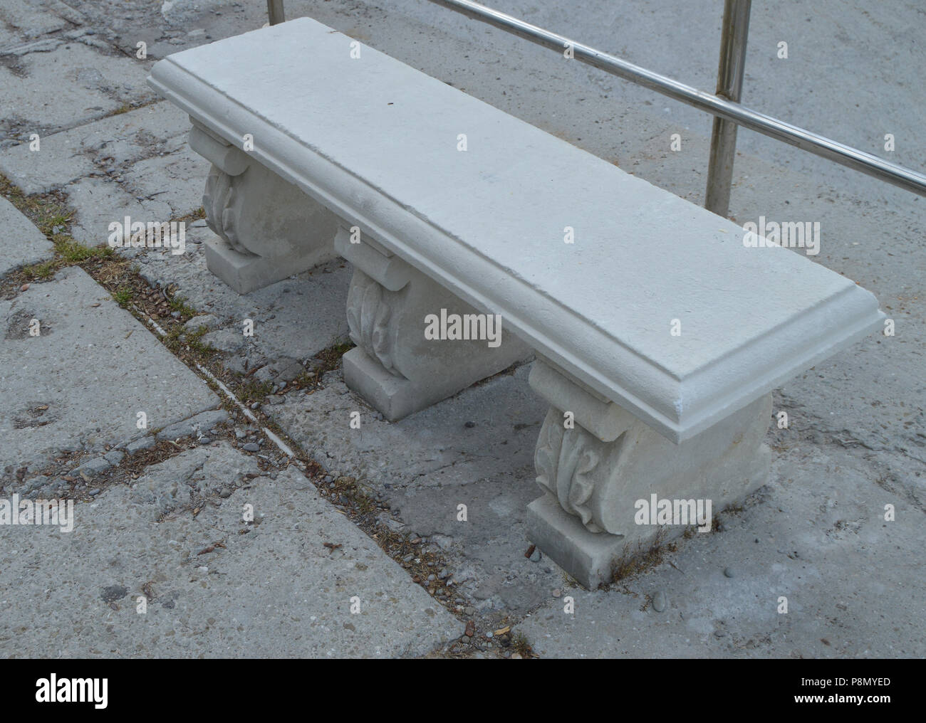 Solid Wood Garden Bench Stock Photos Solid Wood Garden Bench