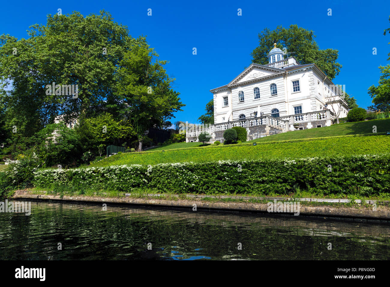 A canalside mansion in Little Venice, London, UK Stock Photo