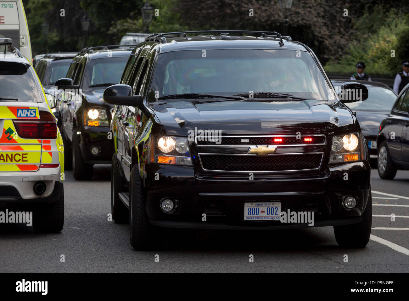 A cavalcade of official presidential vehicles approaches Winfield House, the official residence of the US Ambassador during the visit to the UK of US President, Donald Trump, on 12th July 2018, in Regent's Park, London, England. Stock Photo