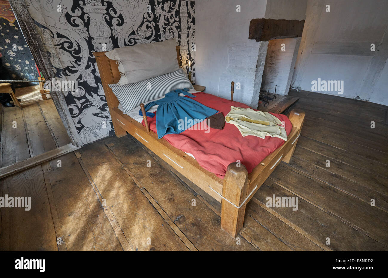 Elizabethan bed hi-res stock photography and images - Alamy